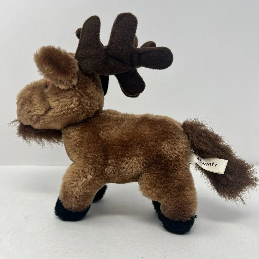 Russ Berrie Mounty Moose Plush 7